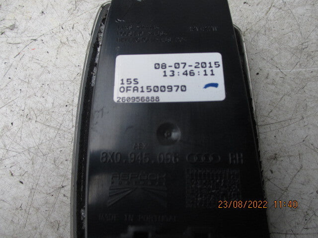 AUDI A1 8X 2015 5 DOOR REAR UNDER TAILGATE BOTH SIDE LIGHT 8X0945095 8X0945096