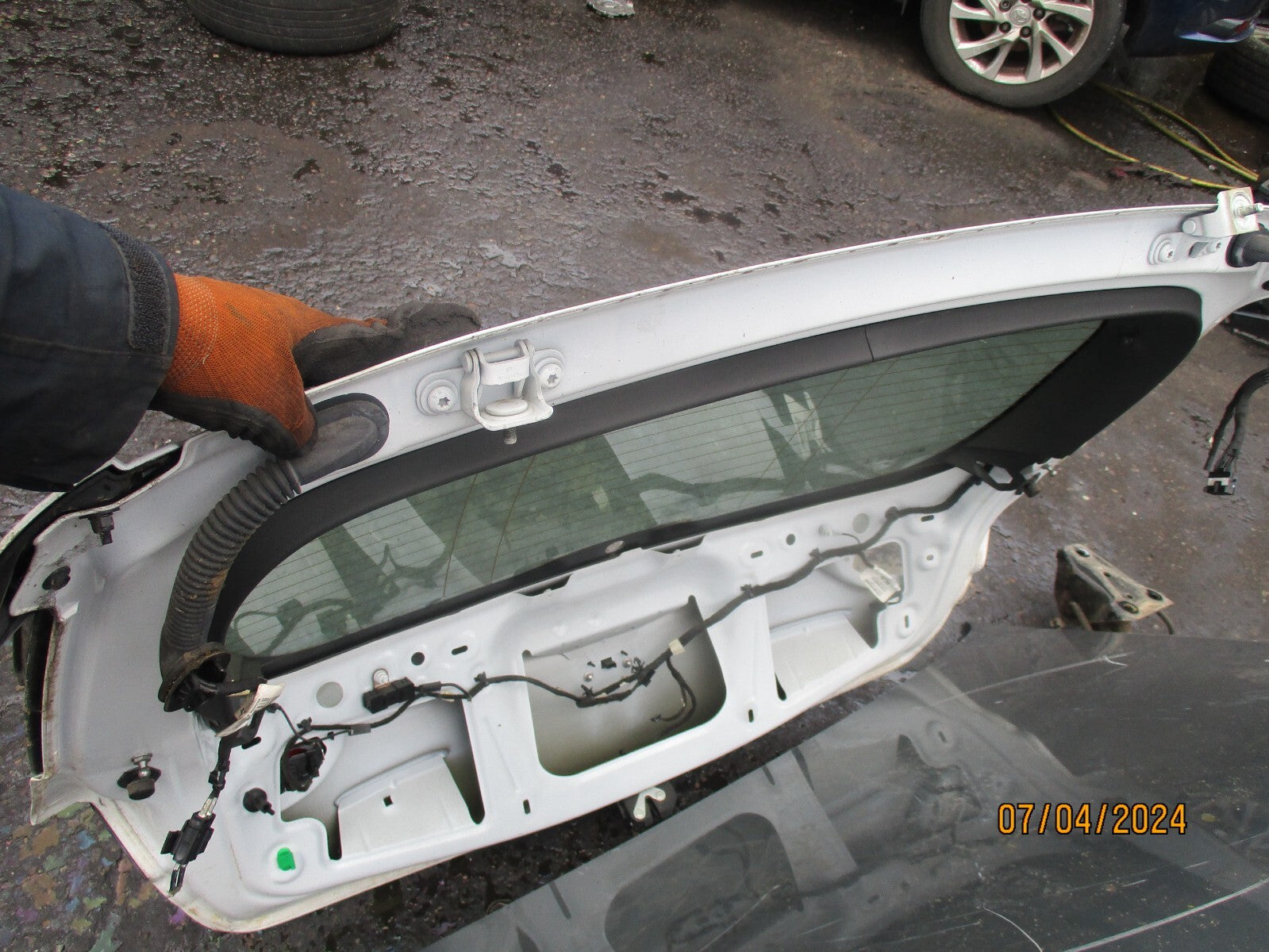 VAUXHALL ASTRA K MK7 2020 COMPLETE REAR BOOT LID TAILGATE GLASS WHITE Z40R