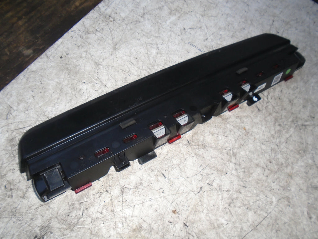 BMW 5 SERIES GT F07 2016 TAILGATE THIRD BRAKE LIGHT 7236012