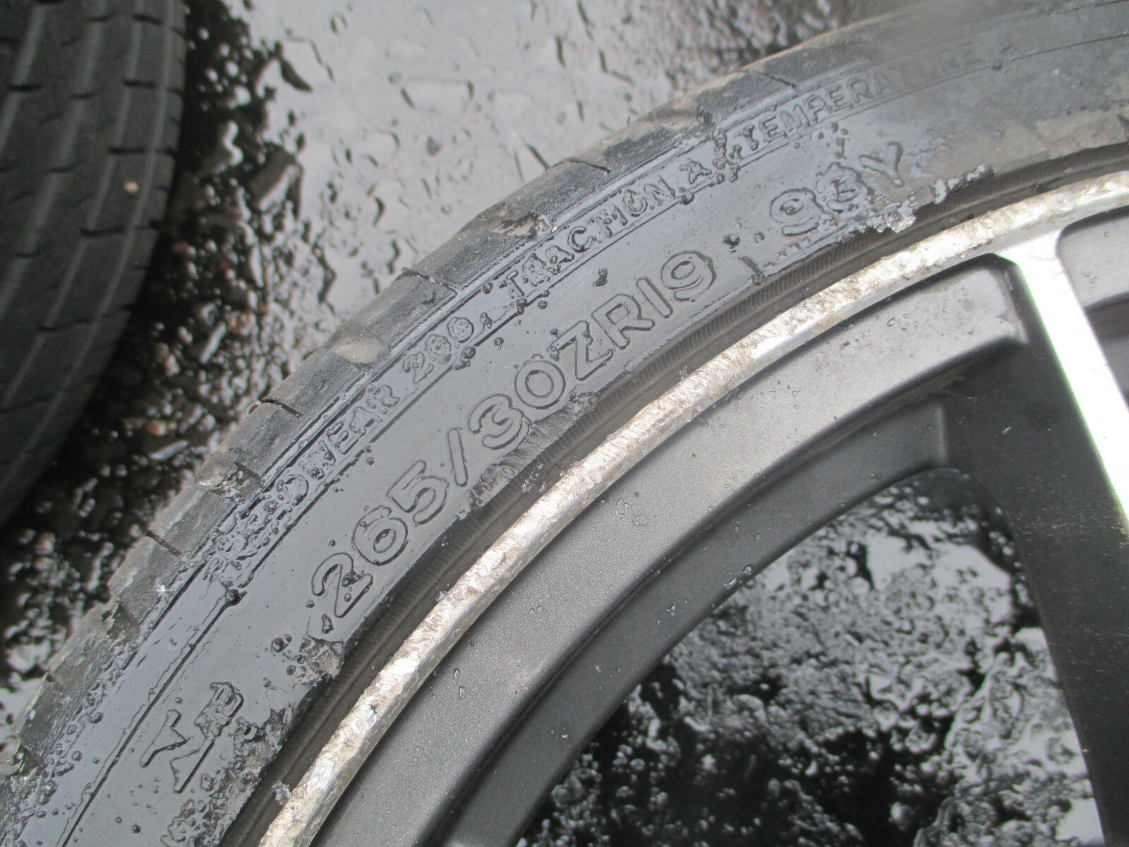 MERCEDES CLC CLASS W203 2010 19 INCH ALLOY WHEEL  265/30R19 REF 2