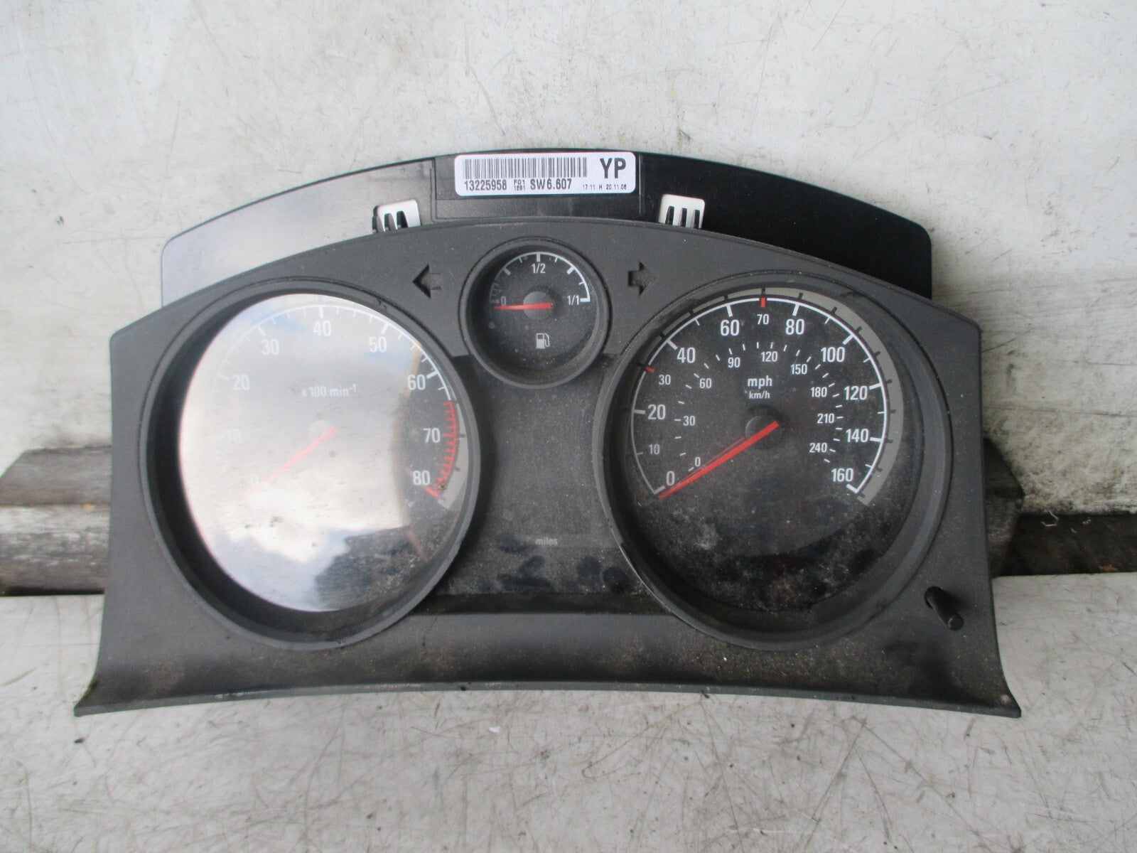 VAUXHALL ZAFIRA B 2007 SPEEDOMETER INSTRUMENT CLUSTER 13225958