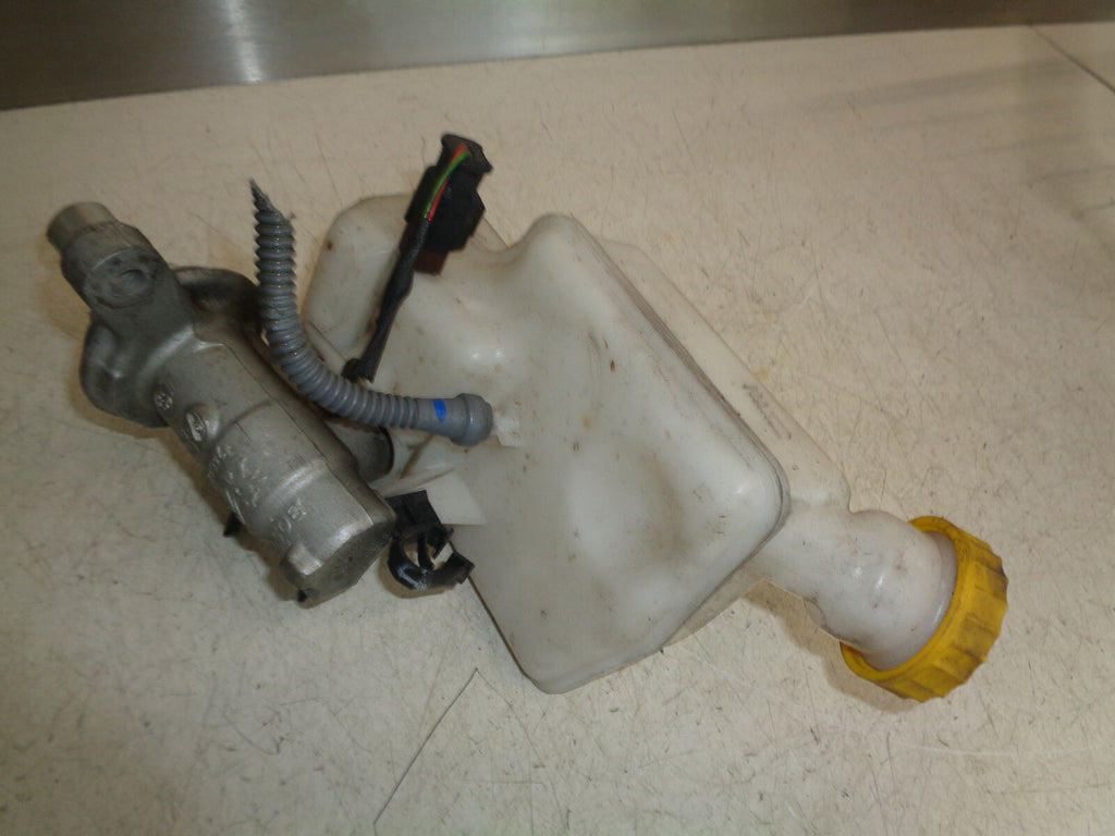CITROEN C3 MK2 2010 BRAKE MASTER CYLINDER 0204054032