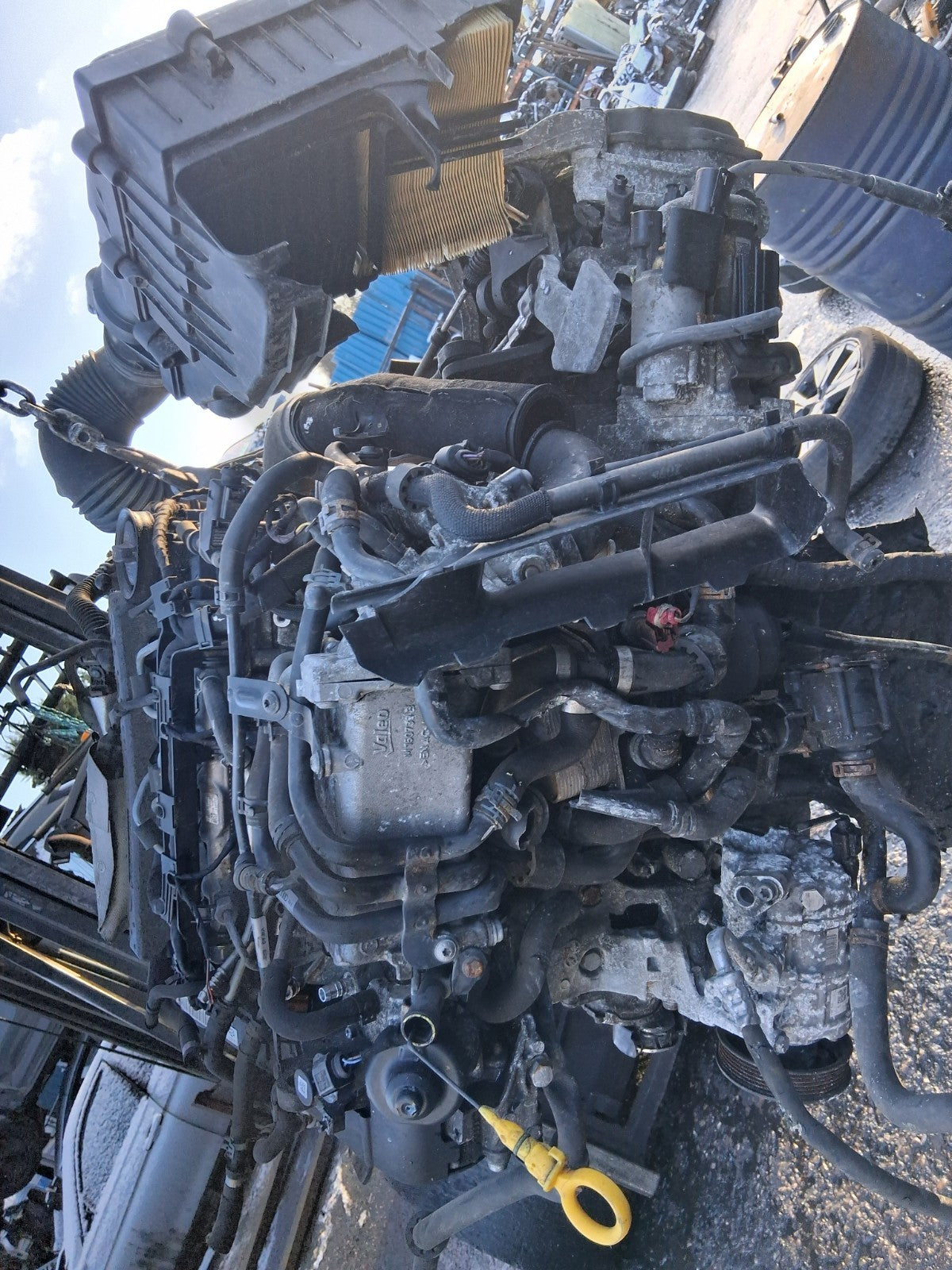 VW VOLKSWAGEN GOLF MK7 2013 1.6 DIESEL BARE ENGINE WITH INJECTOR PUMPS CLHA CLH