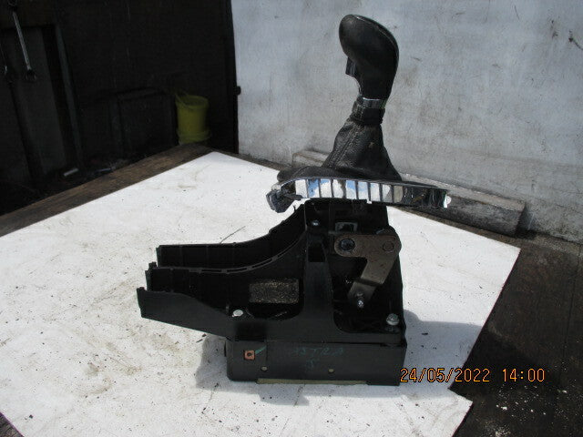 2012 VAUXHALL ASTRA J MK6 6 SPEED GEARSTICK GEARSHIFTER