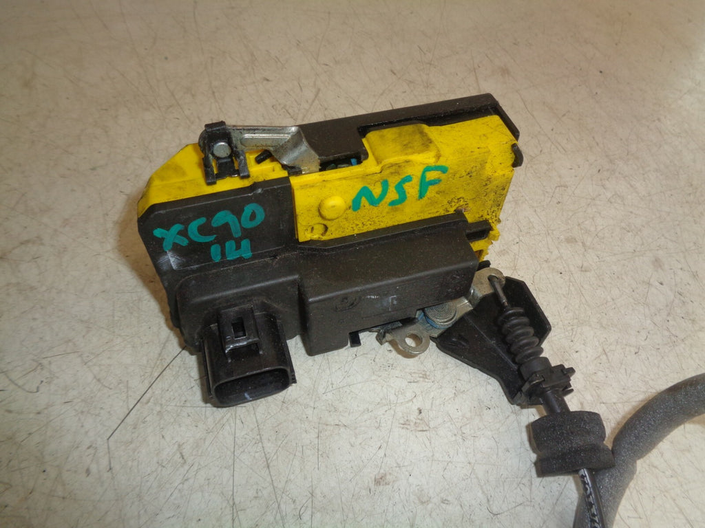 VOLVO XC90 D5 2014 FACELIFT NSF PASSENGER SIDE FRONT DOOR LOCK MECH MECHANISM