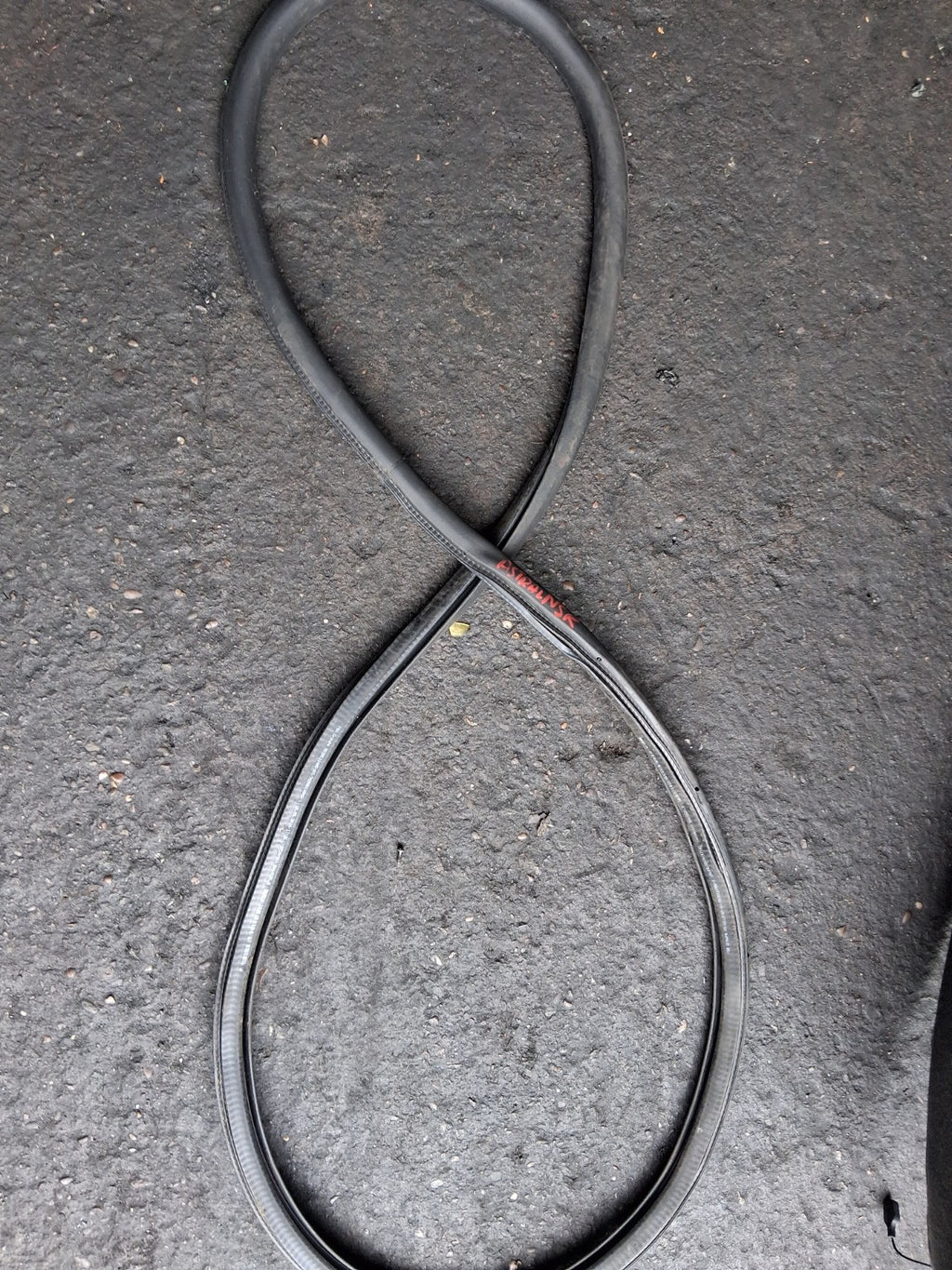 2024 VAUXHALL ASTRA L ESTATE NSR PASSENGER SIDE REAR LEFT DOOR RUBBER 9838518480