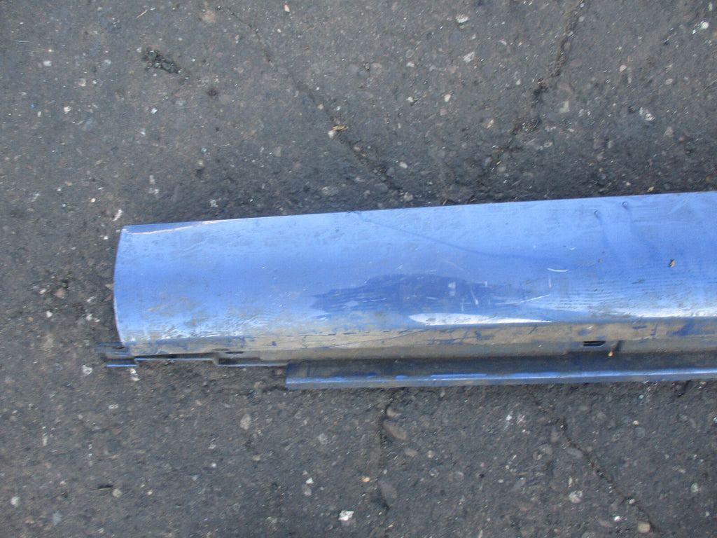 AUDI A4 B7 CONVERTIBLE CABRIOLET NS PASSENGER SIDE LEFT SIDE SKIRT BLUE