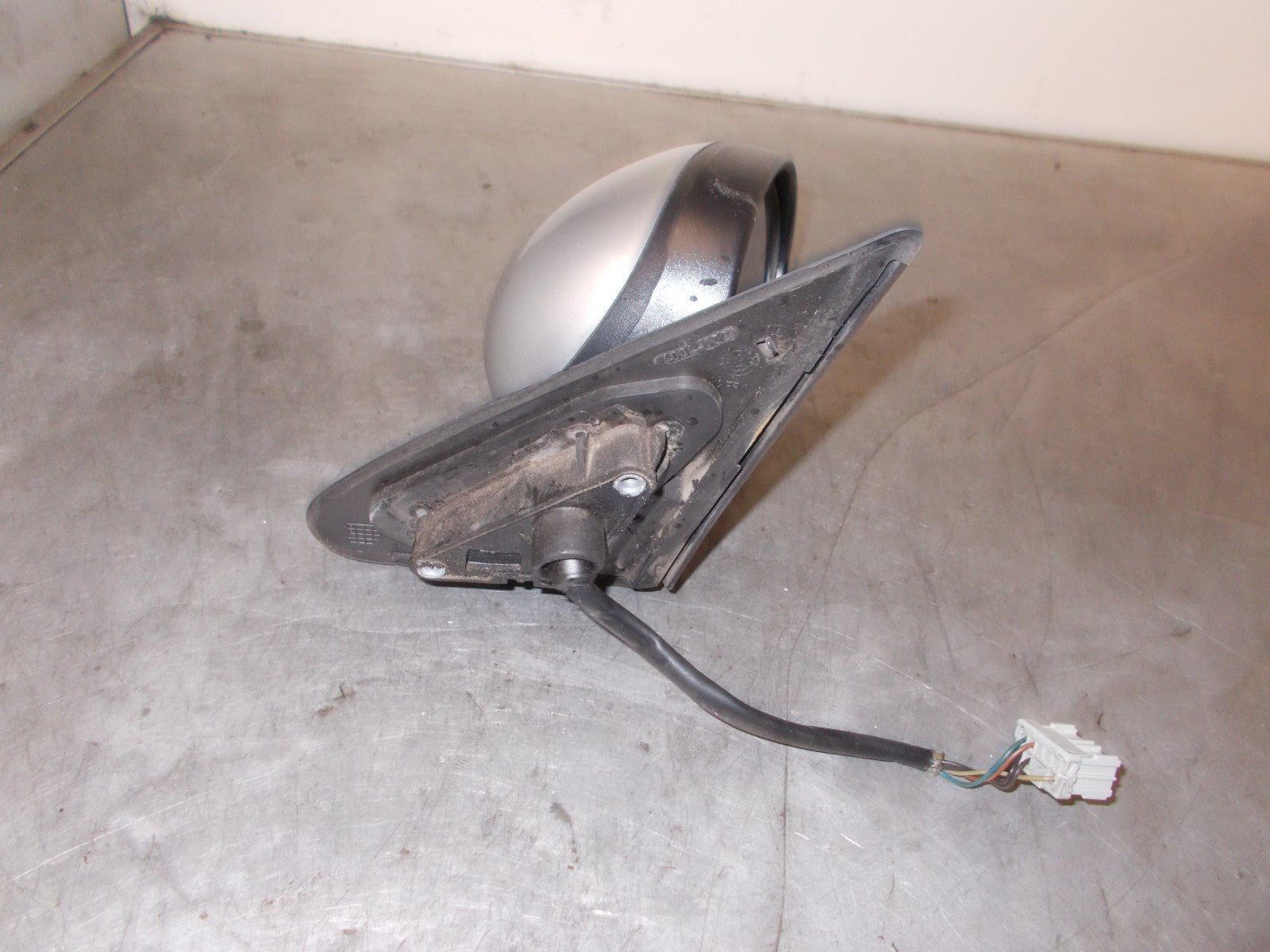 ROVER 45 2004 OS DRIVER SIDE ELECTRIC WING MIRROR SILVER 4004102