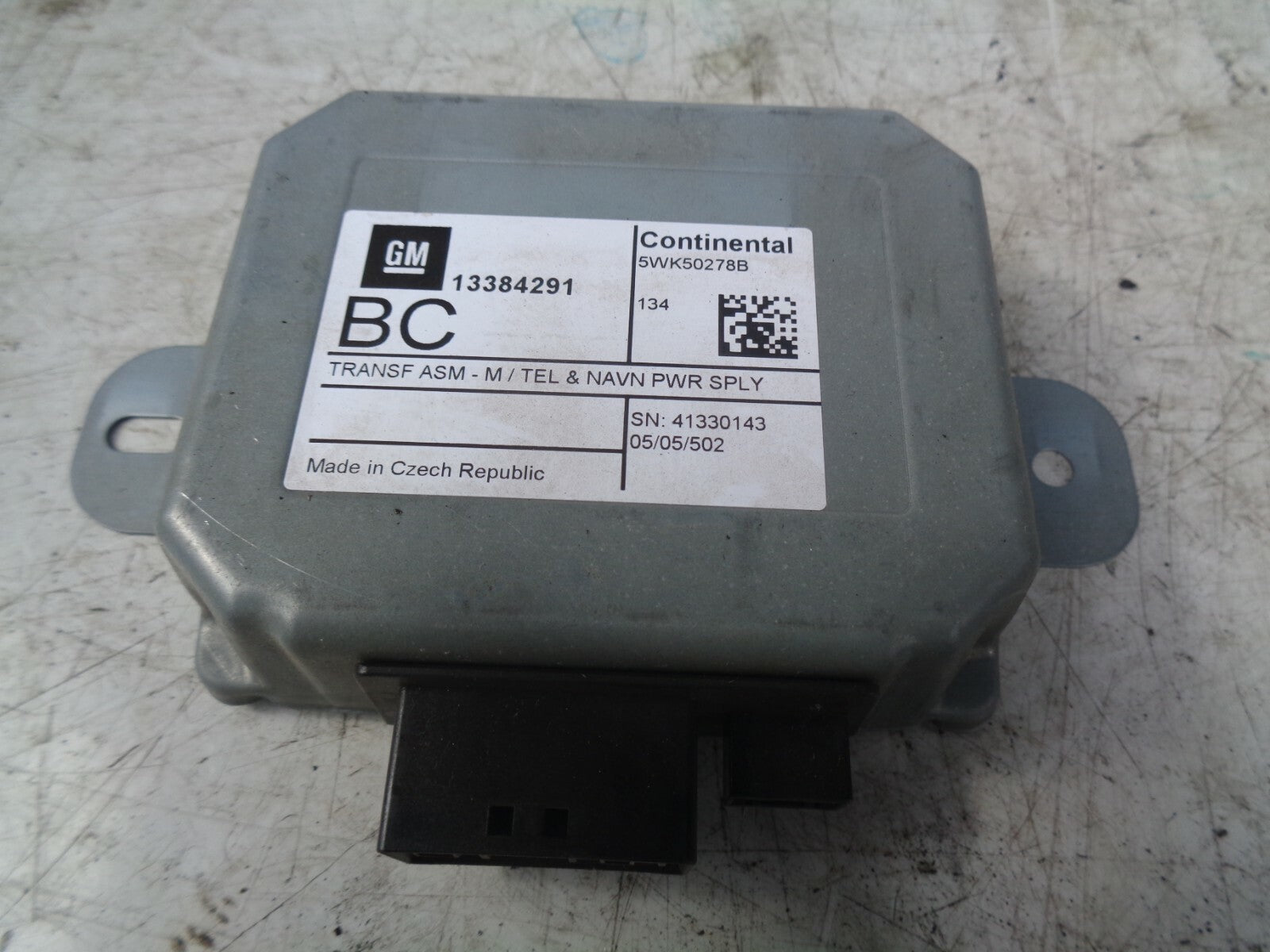 VAUXHALL INSIGNIA 2014 MK1 2.0 DIESEL NAVIGATION POWER MODULE 13384291