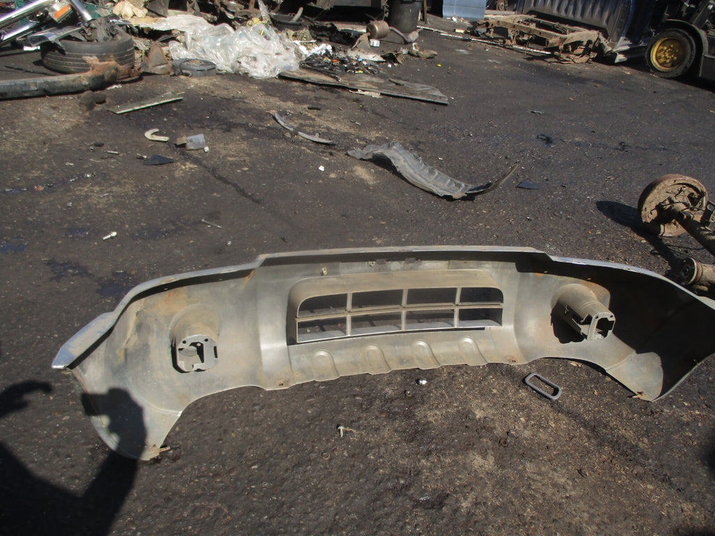 2002 NISSAN NAVARA D22 COMPLETE FRONT BUMPER SILVER
