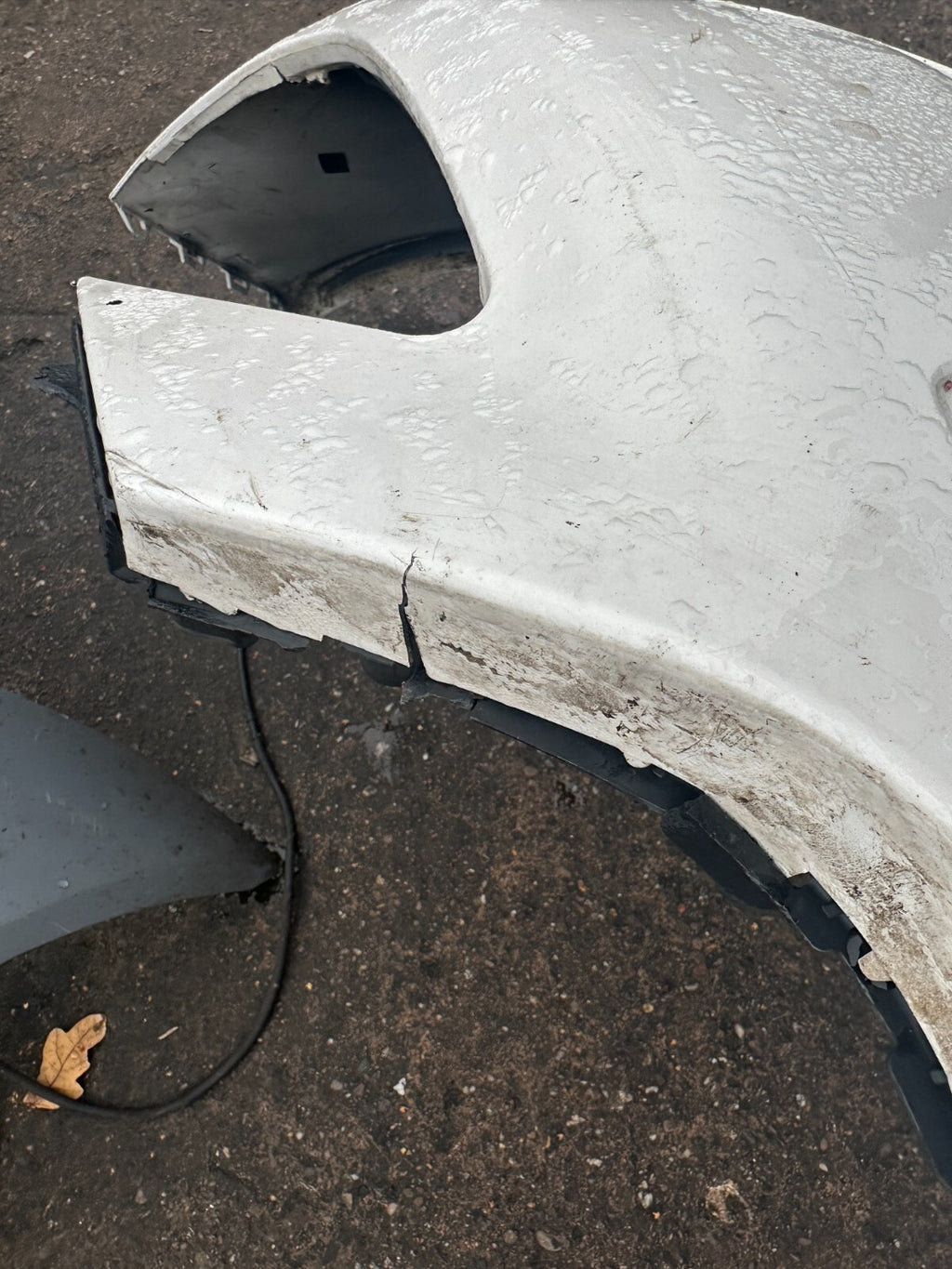 2012 SEAT IBIZA MK4 FRONT BUMPER WHITE PRE FACELIFT 6J0807221 A