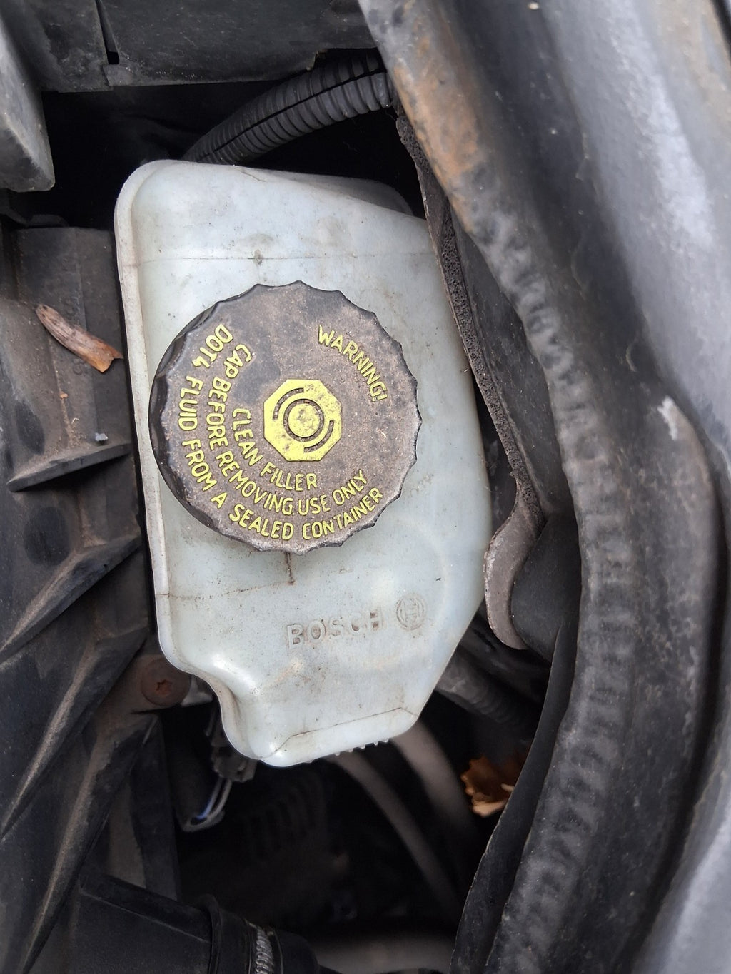 2009 VAUXHALL CORSA D 3 DOOR 1.3 PETROL BRAKE FLUID SERVO TANK RESERVOIR