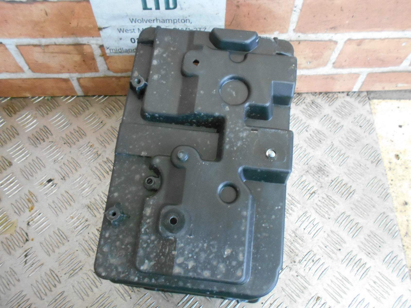 FORD FIESTA MK8 2015 1.0 TURBO ECOBOOST BATTERY TRAY C1BT-10723-BB
