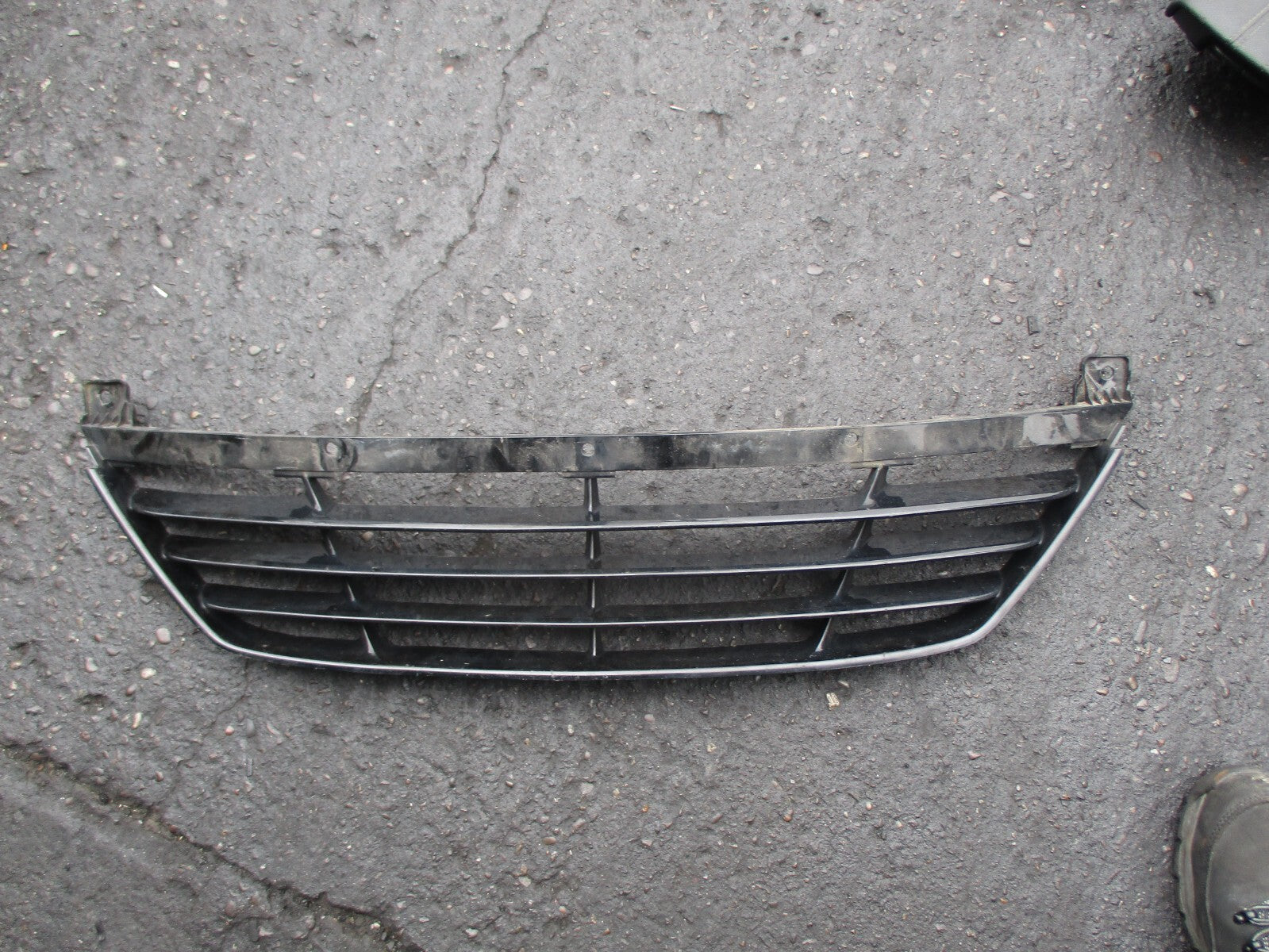 HYUNDAI IX35 2015 FRONT BUMPER GRILL TRIM