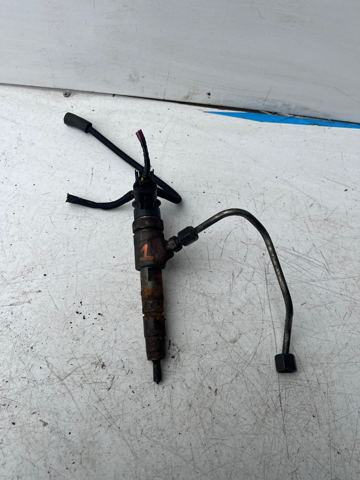 2016 FORD FIESTA MK7 1.6 TDCI DIESEL FUEL INJECTOR CV6Q9F593AA REF 1