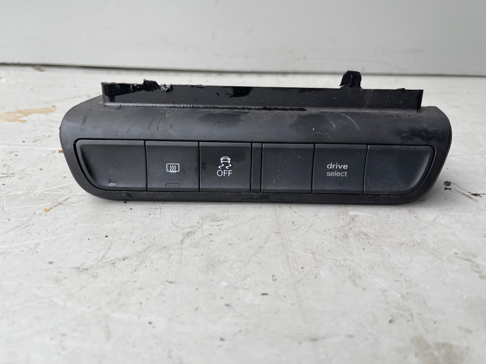 AUDI A1 HEATED SEATS SWITCH PAIR 8X0959673
