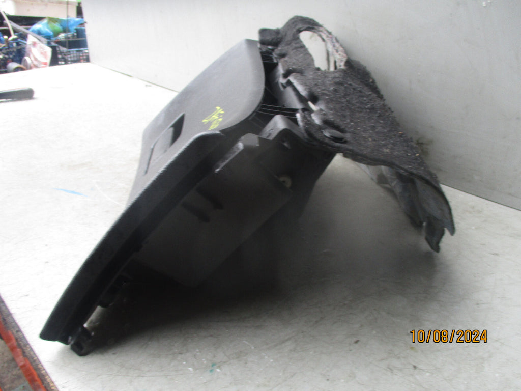 2016 VAUXHALL ZAFIRA C TOURER DASHBOARD GLOVEBOX STRORAGE COMPARTMENT