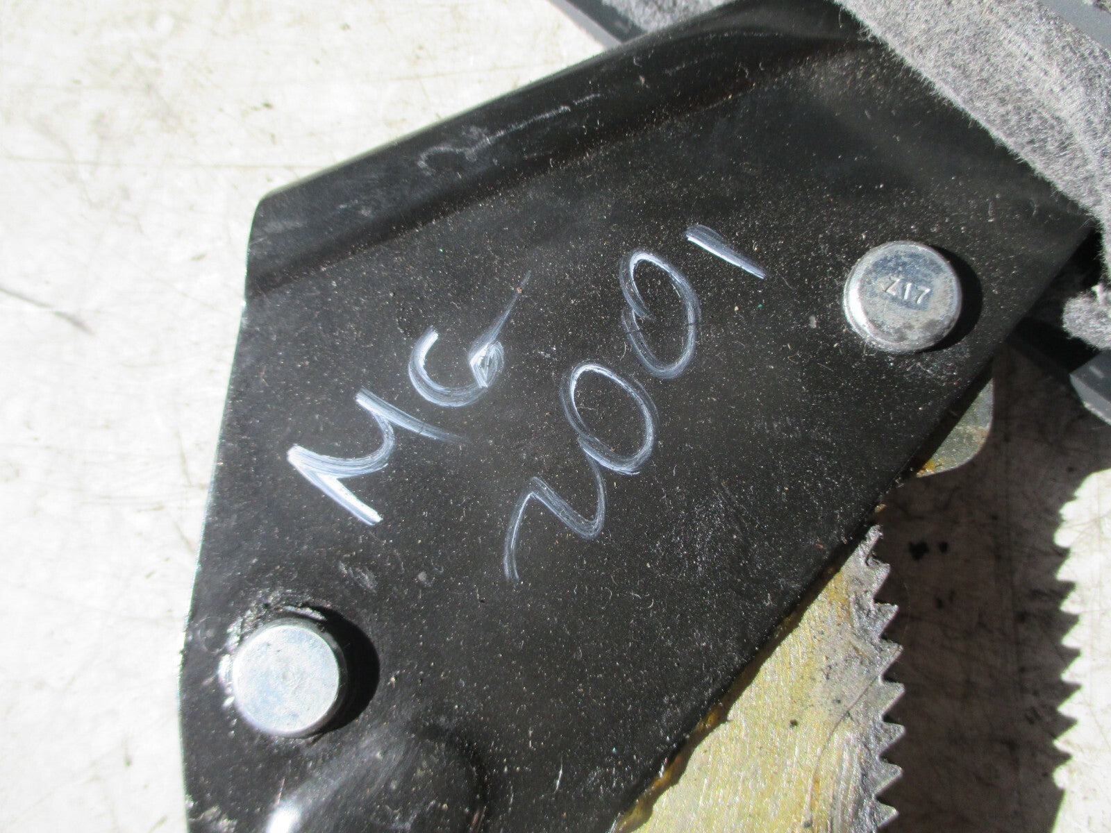 2001 MG TF MGF 1.8 PETROL HAND BRAKE LEVER