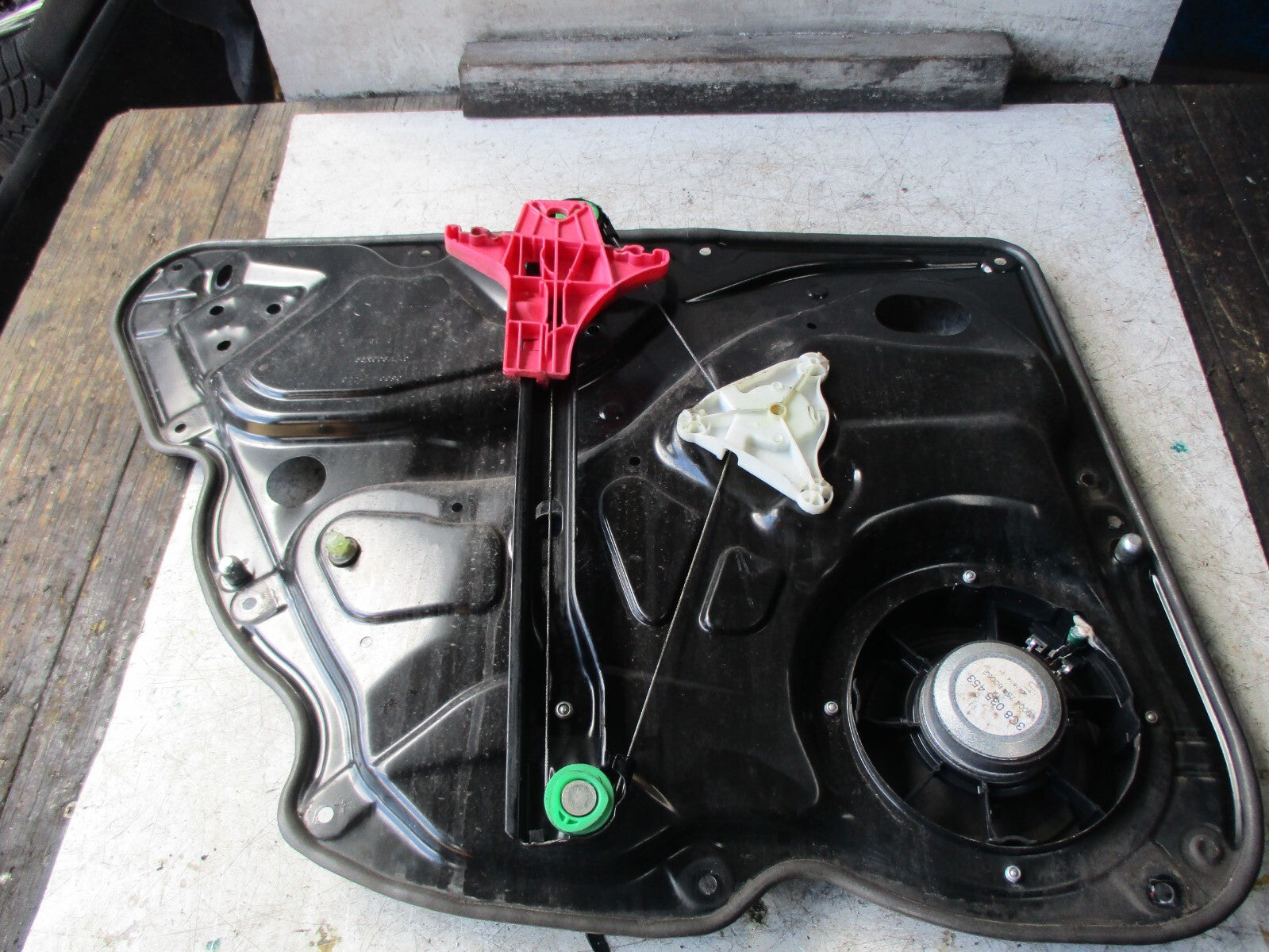 VW VOLKSWAGEN PASSAT B7 2014 OSR DRIVER SIDE REAR WINDOW REGULATOR 3AA959794