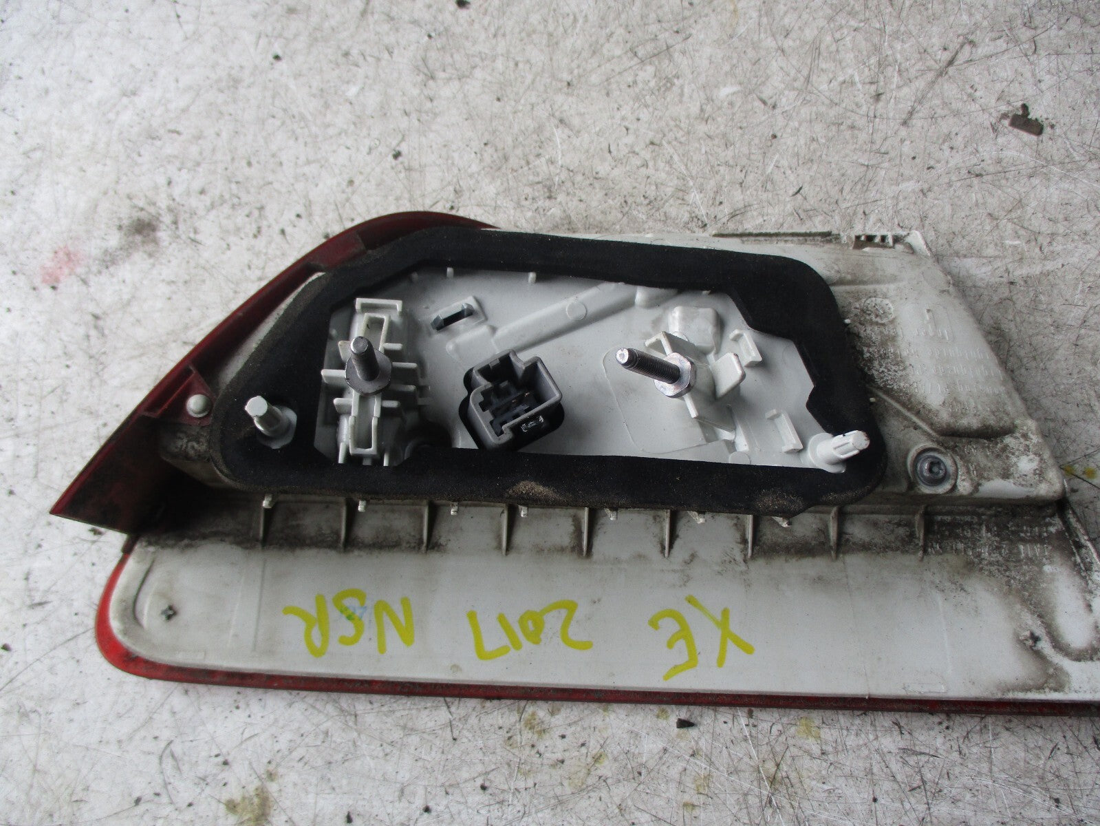 JAGUAR XE 2017 NSR PASSENGER SIDE REAR TAIL LIGHT TAIL LAMP