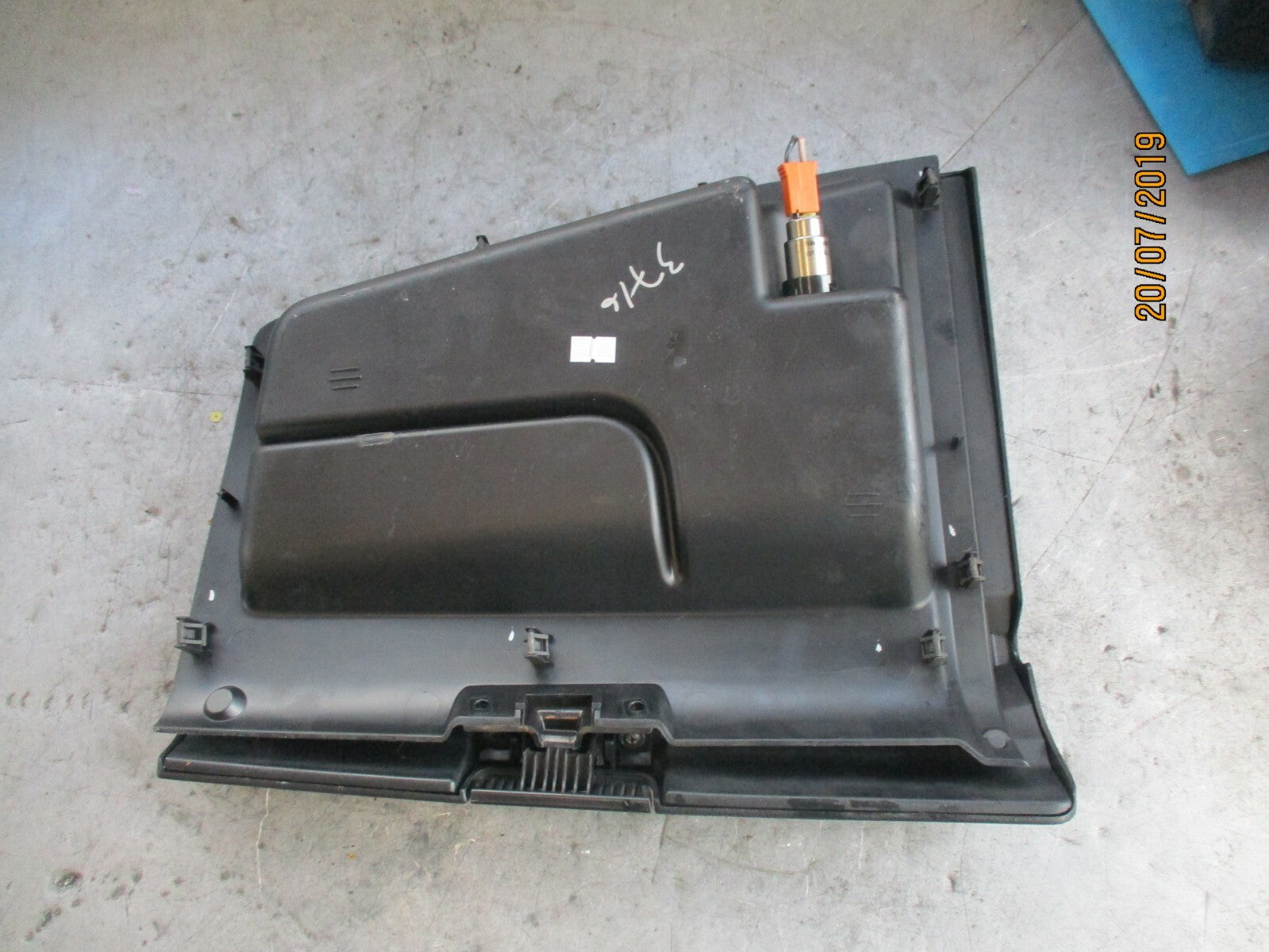 FORD TRANSIT 110 (MK7) OS DRIVER SIDE GLOVE BOX COMPARTMENT BLACK 6C11V06203A