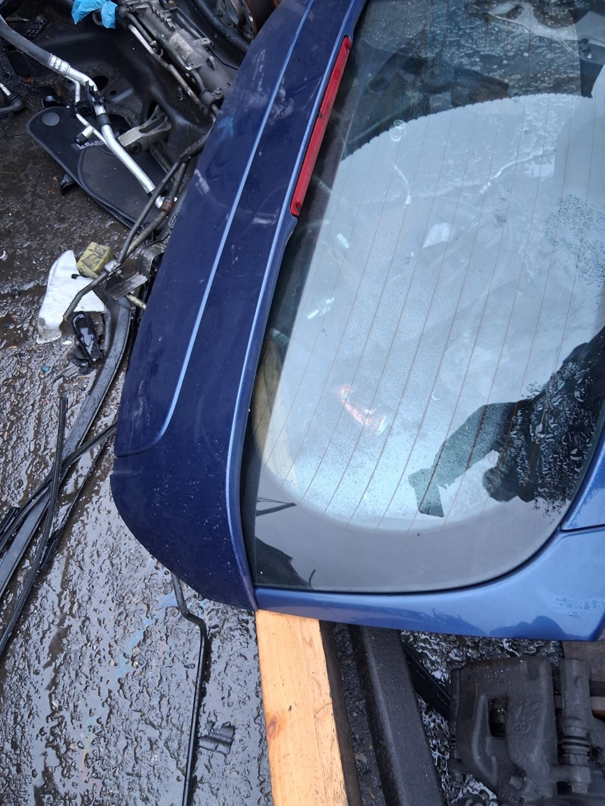 FORD FIESTA MK7 2010 5 DOOR REAR COMPLETE TAILGATE BOOTLID BLUE