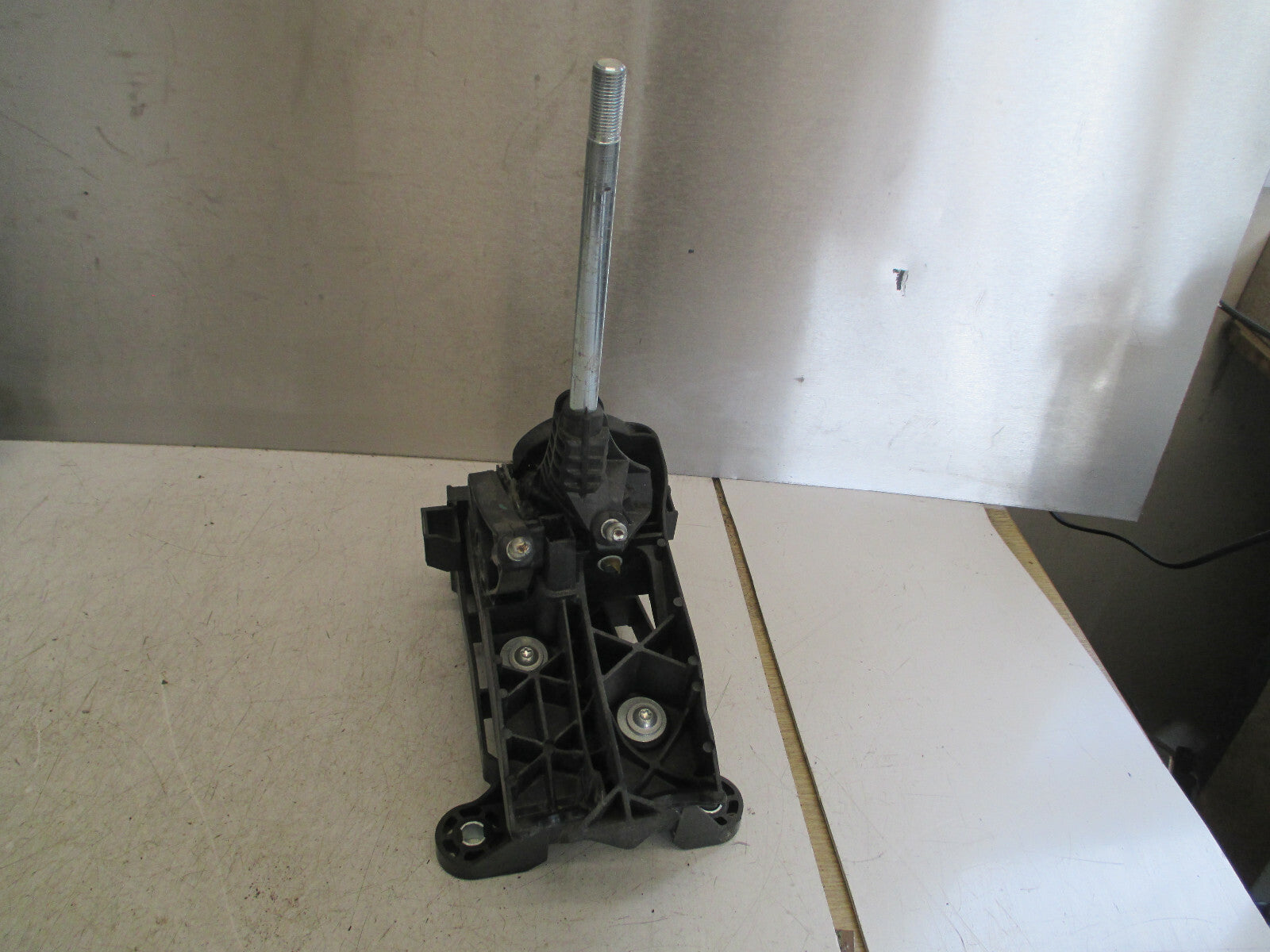 FORD ECOSPORT 2017 5 SPEED MANUAL GEARSHIFTER GEAR SELECTOR DN1R7C453AKA