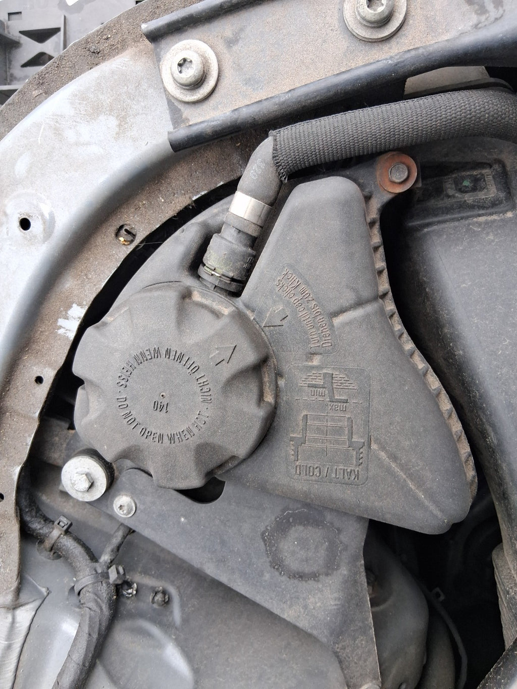 2010 BMW 5 SERIES F10 M SPORT 2.0 DIESEL COOLANT WATER EXPANSION TANK RESERVOIR