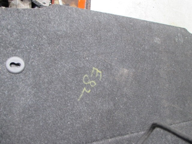 2005 BMW 1 SERIES E87 BOOT COVER CARPET MAT 6470301