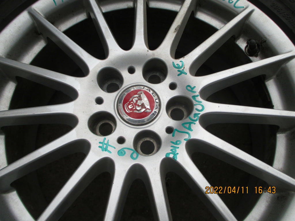 JAGUAR XE 2016 17 INCH SINGLE ALLOY WHEEL WITH TYRE 205/55R17 REF 2