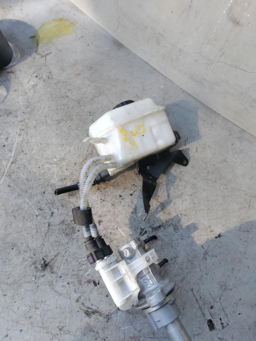 VAUXHALL CORSA E 2018 1.4 PETROL MASTER CYLINDER RESERVOIR