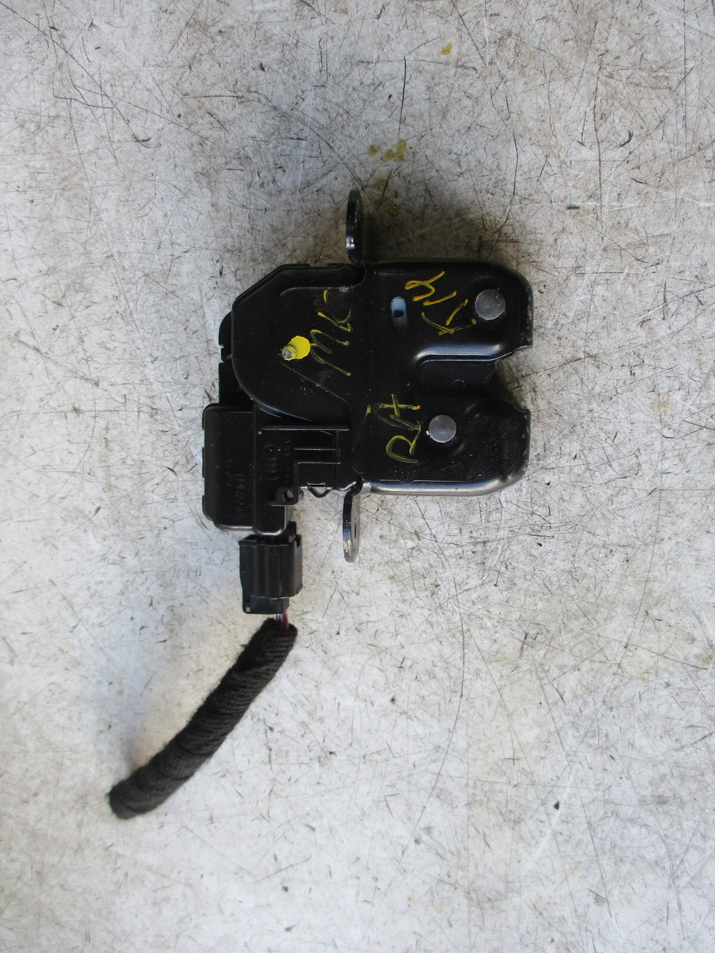 NISSAN MICRA K14 BOOT LOCK TAILGATE MECHANISM 905039428R