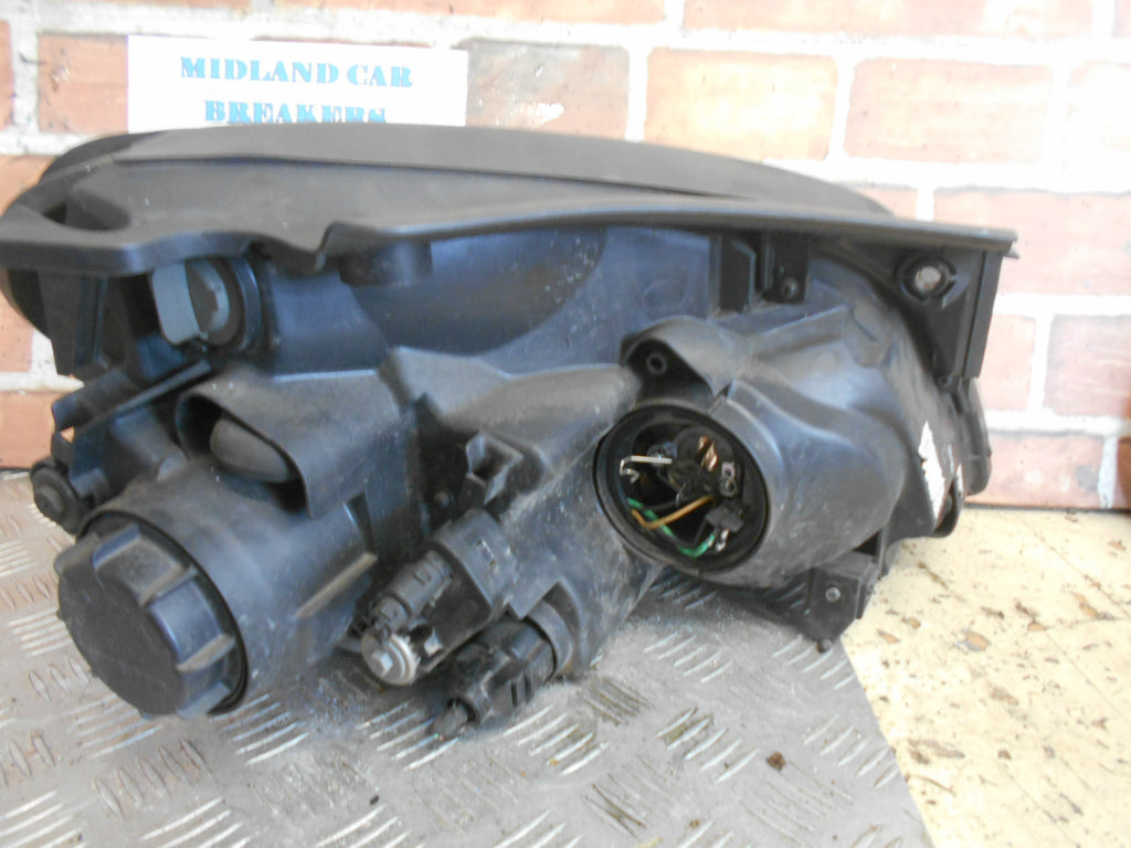 KIA CARENS MK2 2007 FACELIFT NS PASSENGER SIDE FRONT LIGHT HEADLIGHT HEADLAMP