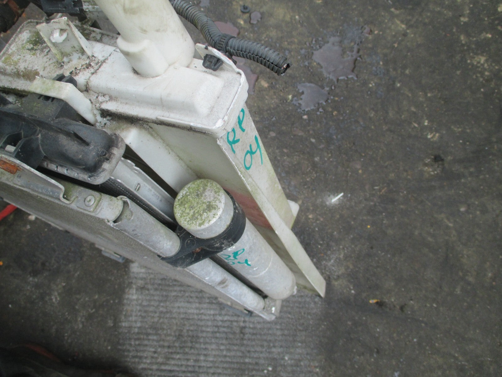 TOYOTA AYGO MK1 2013 1.0 PETROL RADIATOR RAD PACK RP 04