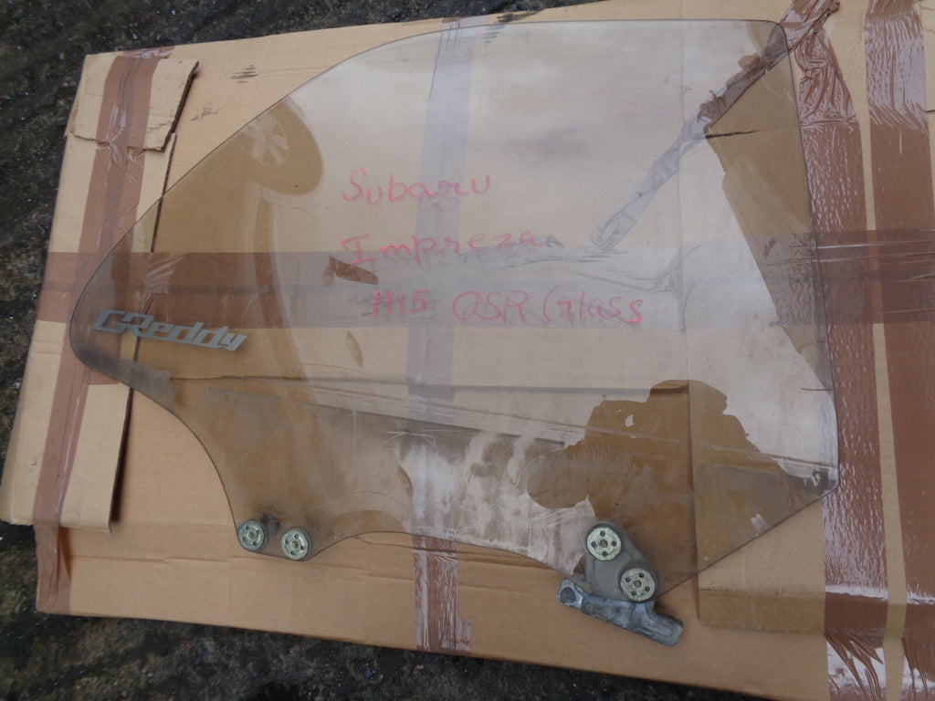 SUBARU IMPREZA WRX OSR DRIVER SIDE REAR WINDOW GLASS
