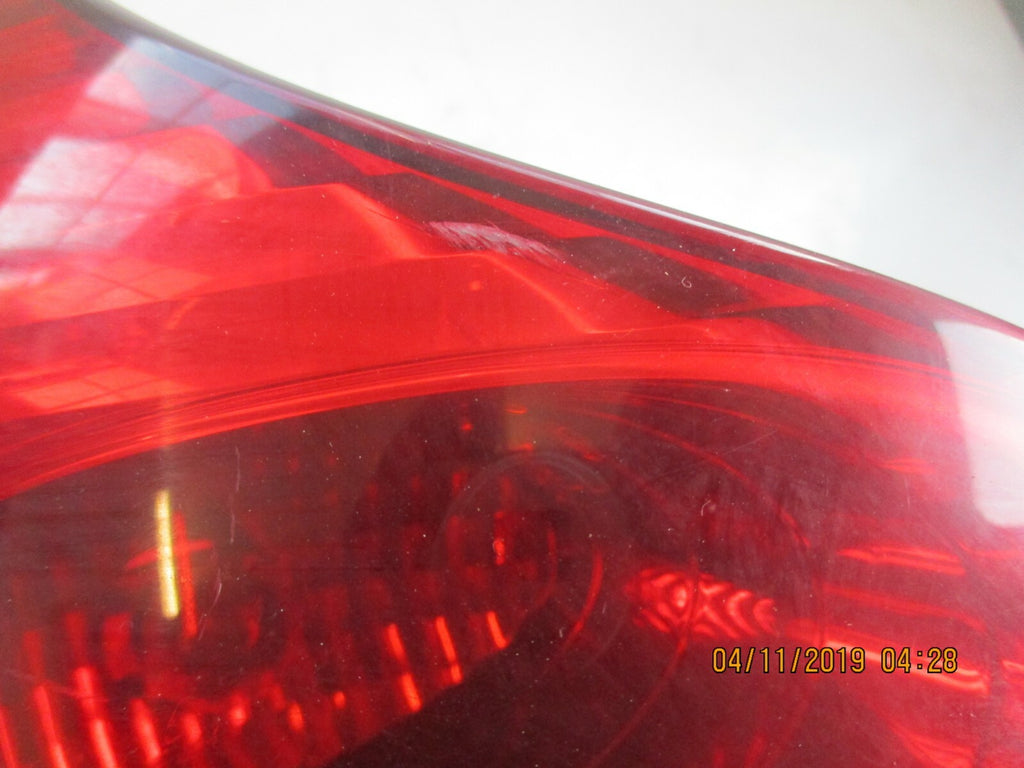 RENAULT LAGUNA MK2 ESTATE 2004 NSR PASSENGER SIDE REAR BRAKE LIGHT 8200002471