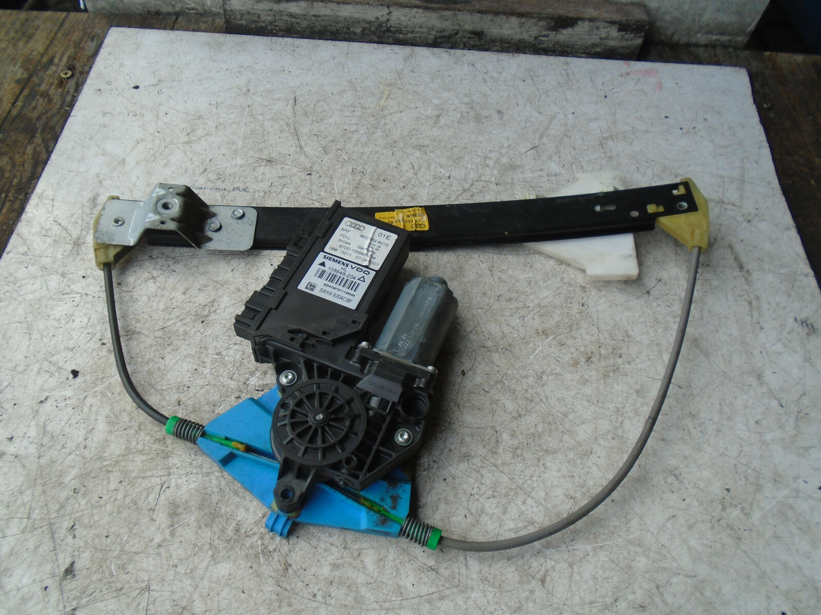 AUDI A4 2007 B7 NSR PASSENGER REAR ELECTRIC WINDOW MOTOR REGULATOR 8E2959801E