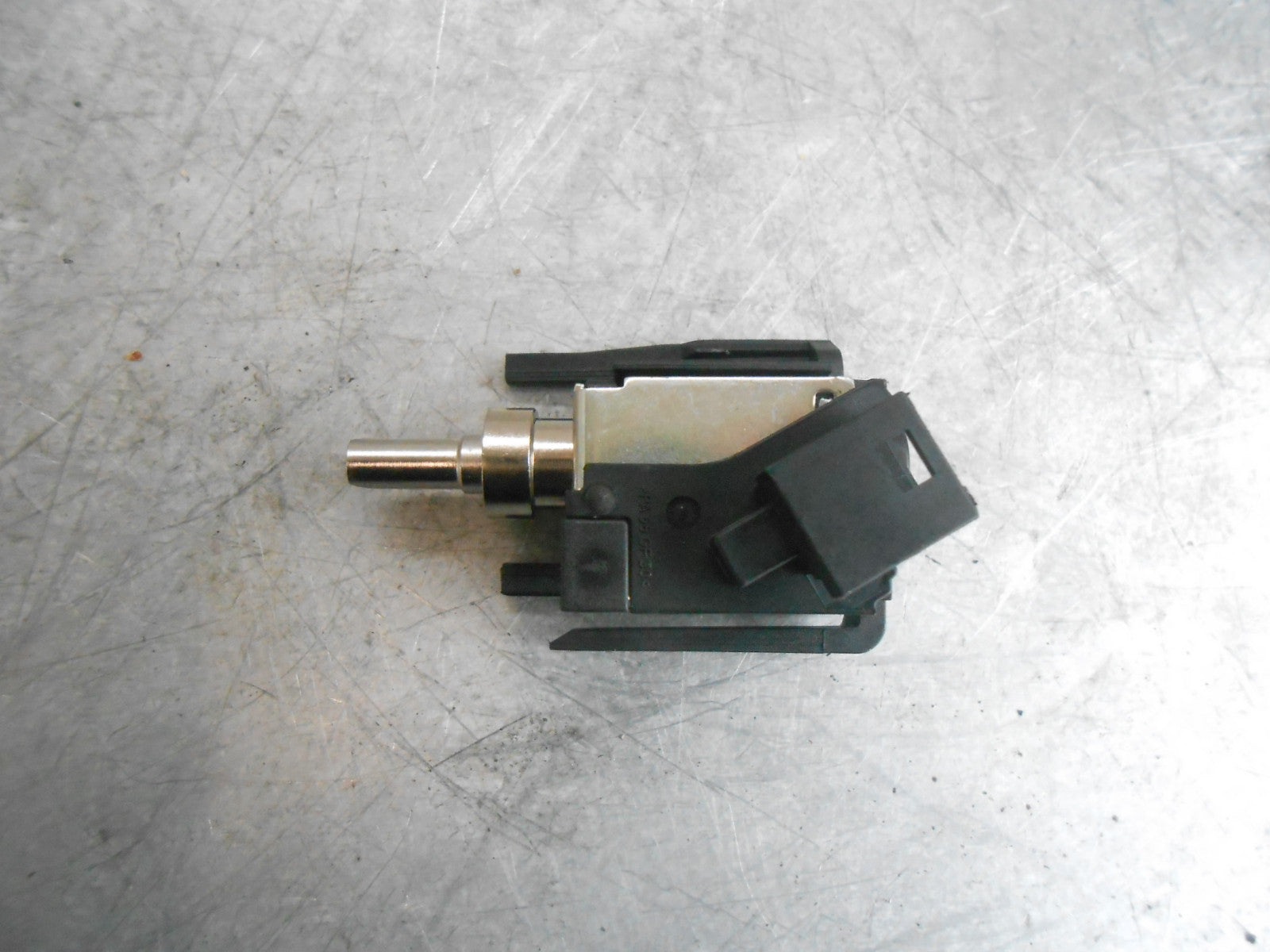 VW VOLKSWAGEN POLO 6C (MK5) 2015 IGNITION LOCK STARTER SWITCH MODULE 34D953527