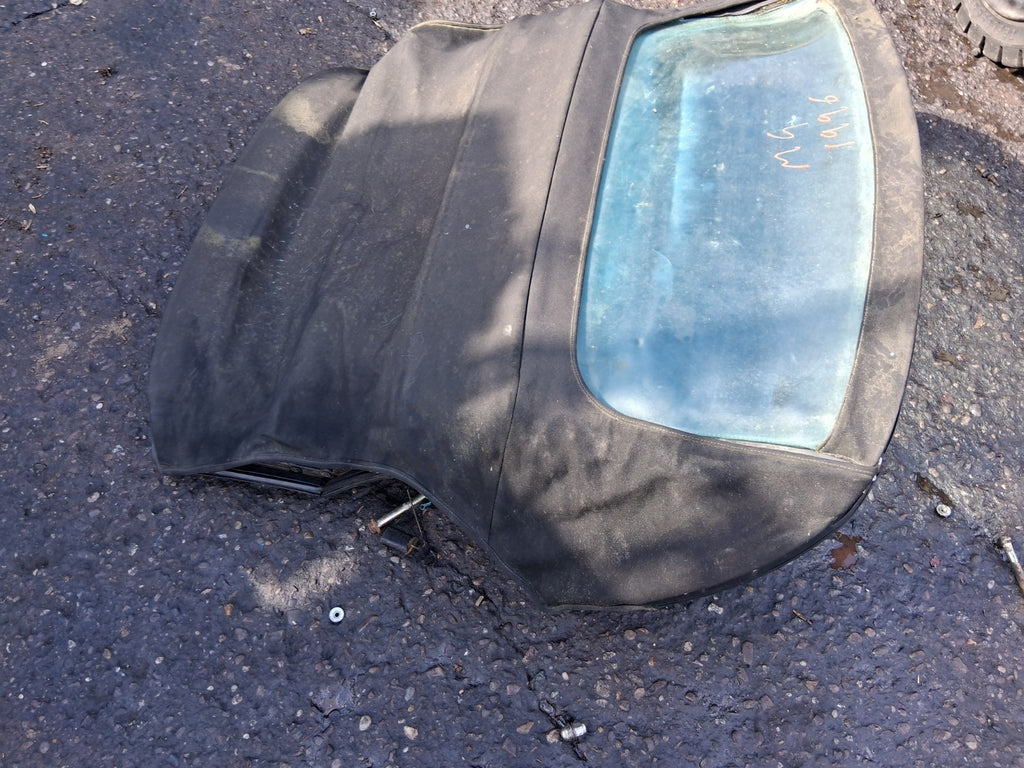 MG MGF 1996 MK1 CONVERTIBLE ROOF WITH PLASTIC REAR WINDOW COMPLETE