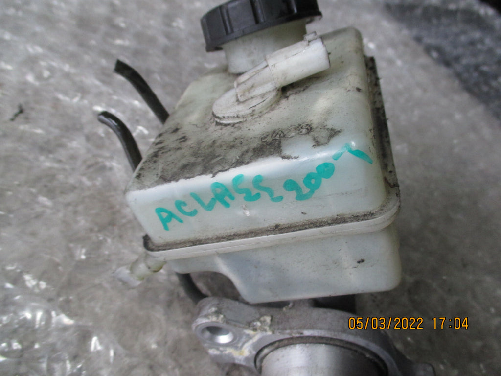 MERCEDES-BENZ A-CLASS 2007 MK2 W169 BRAKE MASTER CYLINDER A1694300202