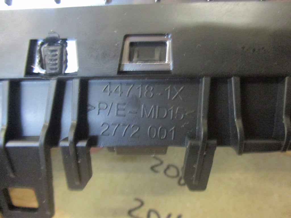 PEUGEOT 208 2014 DASH HEATER AIR VENT CHROME PASSENGER SIDE LEFT 447181X