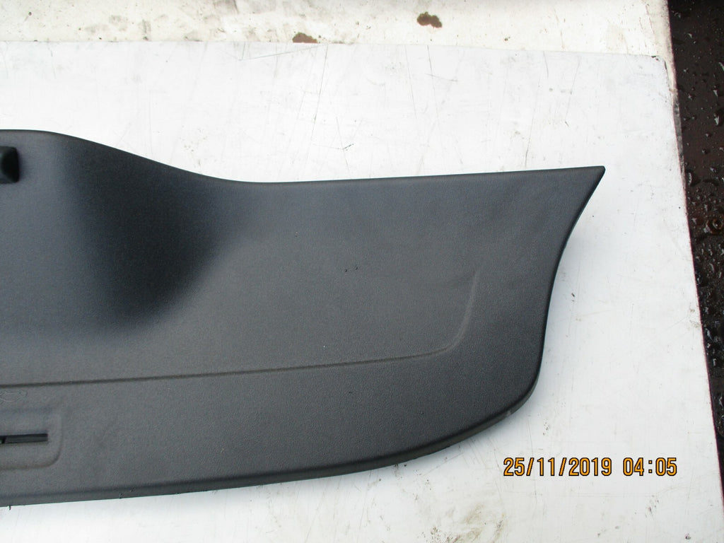 VW VOLKSWAGEN UP 2018 REAR BOOT TAILGATE INNER PLASTIC TRIM PANEL 1S0867601E