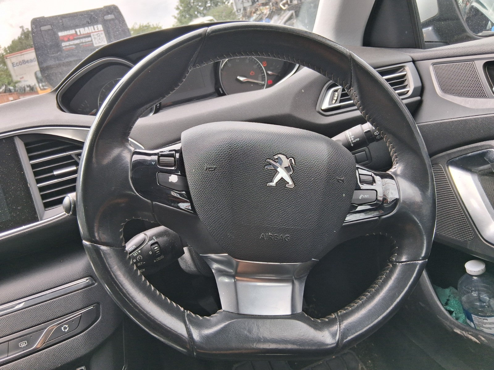 2014 PEUGEOT 308 MK2 3 SPOKE MULTIFUNCTION LEATHER STEERING WHEEL WITHOUT AIRBAG