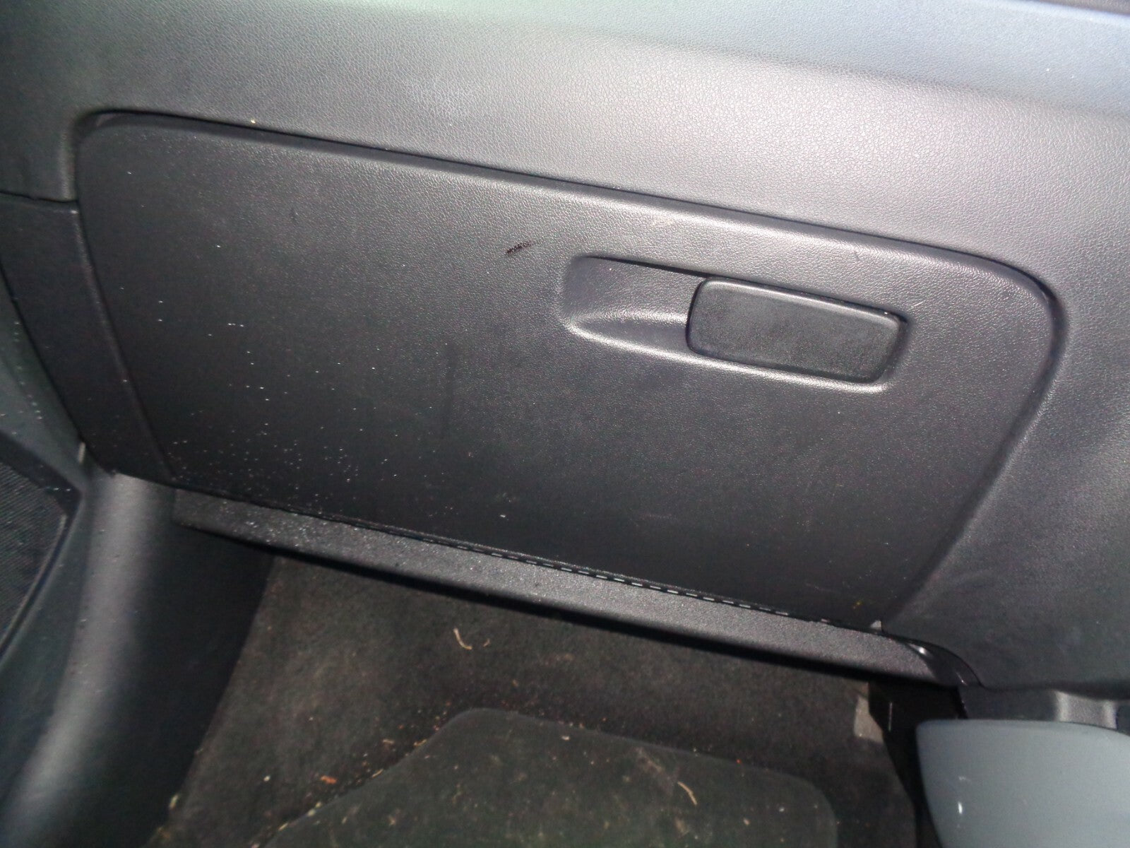 AUDI A1 SPORT 8X 2015 NS PASSENGER SIDE FRONT STORAGE COMPARTMENT GLOVEBOX