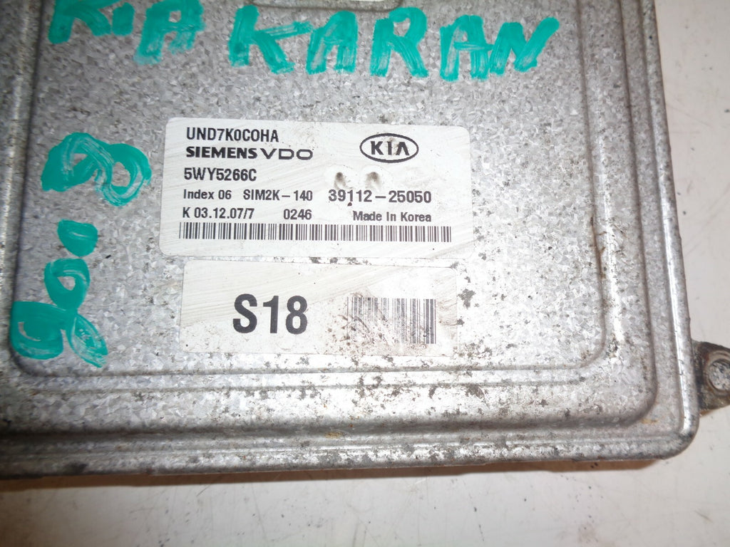 KIA CARENS 2008 2.0 MK2 PETROL ENGINE ECU ENGINE CONTROL MODULE UNIT 3911225050
