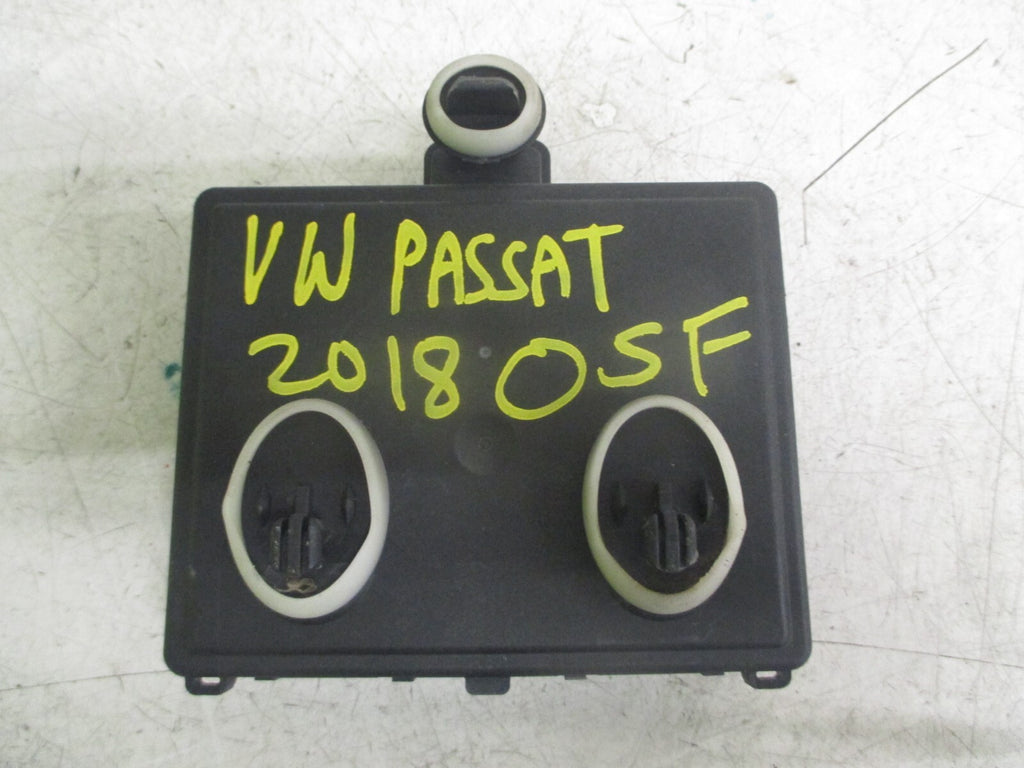 VW VOLKSWAGEN PASSAT B8 2018 OSF DRIVER SIDE FRONT DOOR MODULE ECU 5Q0959393F
