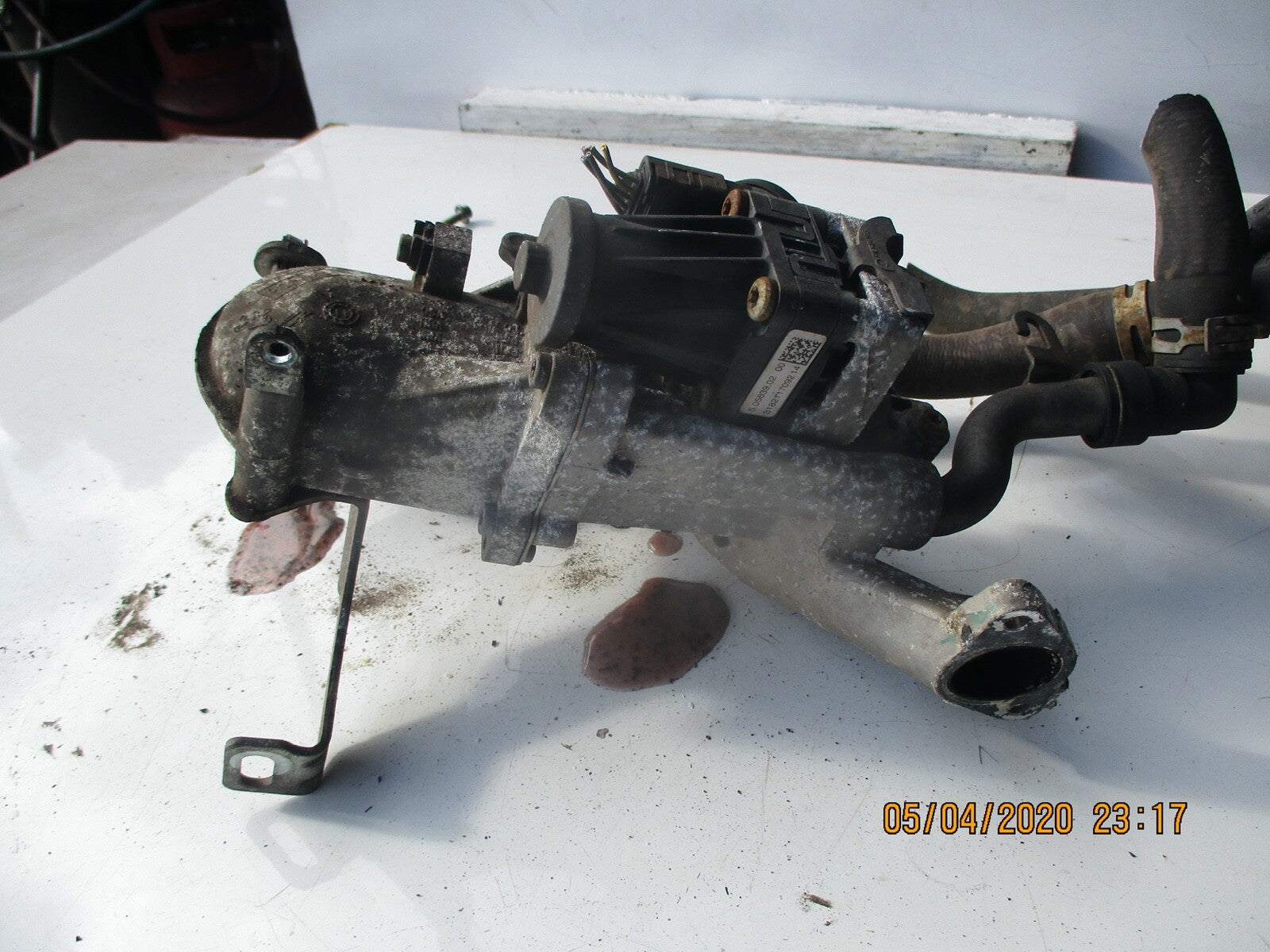 FORD FIESTA 2015 1.6 EGR VALVE AND COOLER 5 05639 02
