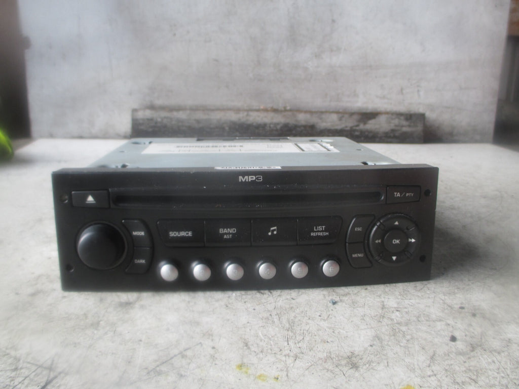 2009 CITROEN C4 STEREO CD RADIO HEAD UNIT 966640307701