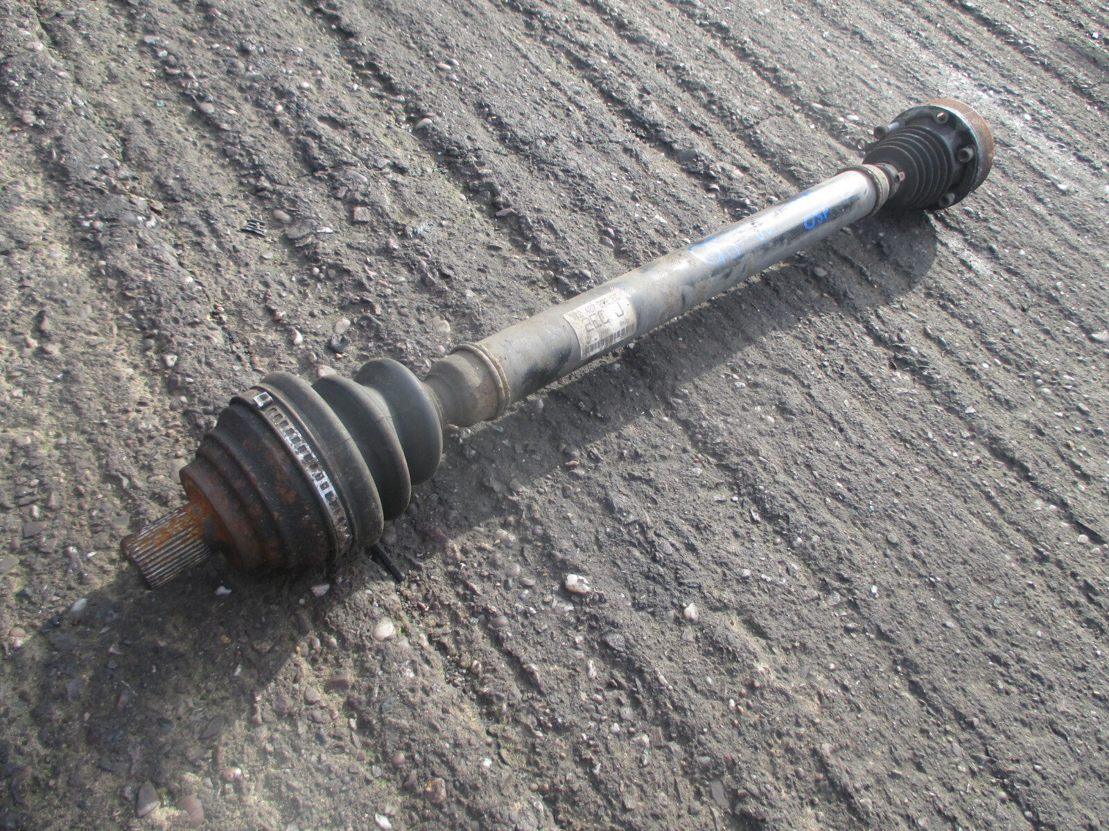 VW VOLKSWAGEN GOLF MK6 2016 1.6 DIESEL OS DRIVER FRONT DRIVESHAFT 1K0407272EC