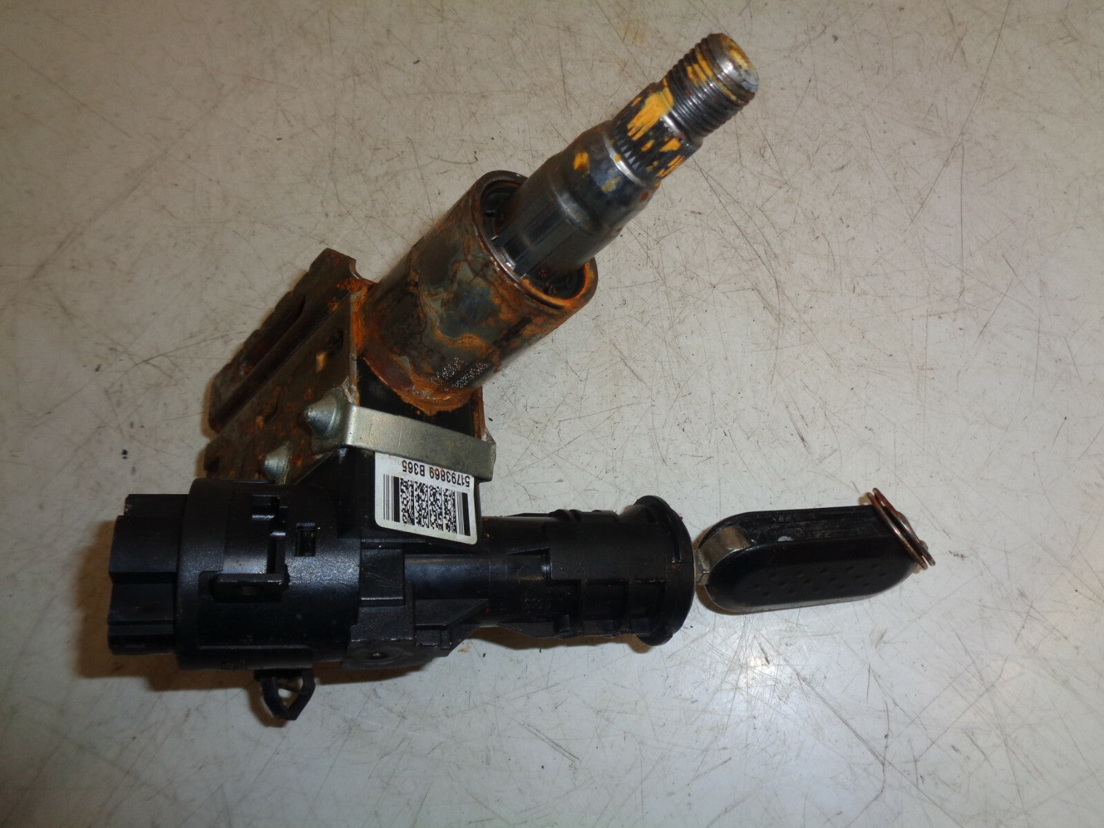 FIAT BRAVO MK2 2008 IGNITION LOCK STEERING LOCK WITH KEY 51793869